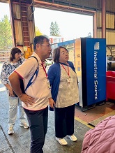 写真：コン・ベイ工場見学