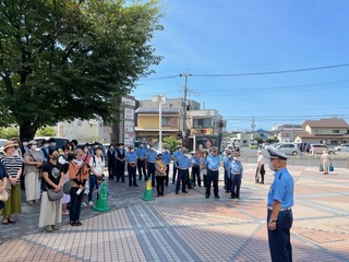 街頭啓発活動の様子2