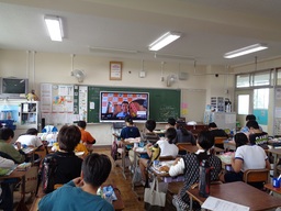 久喜小学校での実施風景2